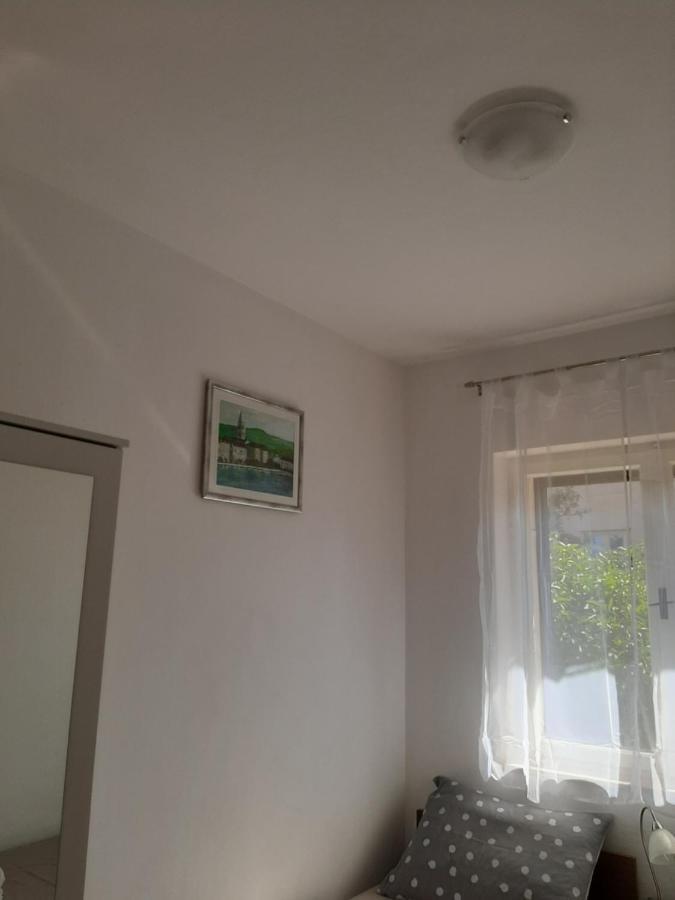 Giovanna - Spacious Lovely Apartment Supetar Eksteriør billede